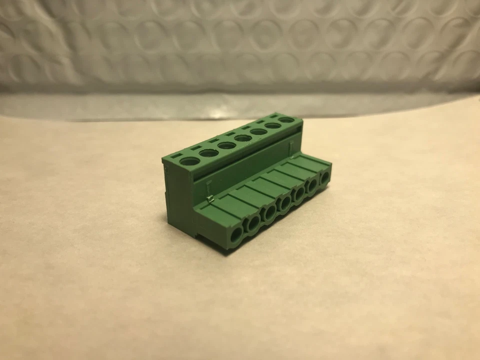 Replacement 7pin Connector for Digitrax DCS/DB/Zephyr DCC  - Image 1 of 2