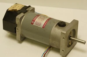 Hitachi A951127 Permanent Magnet DC Motor 24VDC 1.5A 1150RPM w/ Encoder - Flawed - Picture 1 of 6