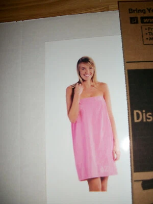 LOT OF 21 BEACH COVERUPS ASSORTED PATTERNS ONE SIZE ADULT - Image 1 of 4