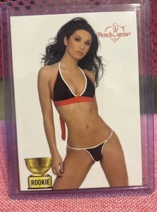 2003 Benchwarmer DANIELA GIL 🔥 Rookie Card #77 mit Top Loader!! - Bild 1 von 2