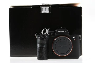 SONY Alpha 7R V Gehäuse - SNr:  2057409 - Bild 1 von 4