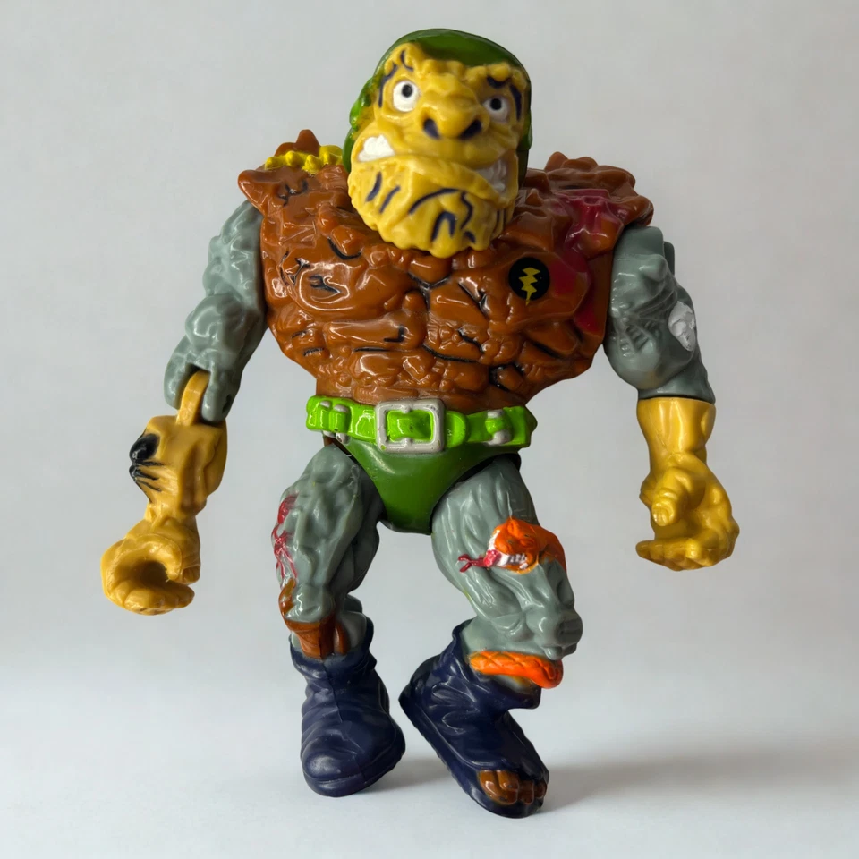 Figura de acción suelta Playmates Teenage Mutant Ninja Turtles General Traag 1989 4" Foto 1 de 4