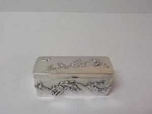 Chinese Export 900 Silver Embossed Box, marked Sing Fat, c. 1900 - Picture 1 of 10