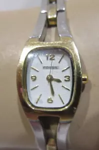 Fossil F2 Women's Watch ES1001 Silver Gold All Stainless Steel -Needs Battery - Picture 1 of 2