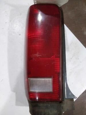 1987 1988 1989 1990 DODGE CARAVAN Tail Light Assembly Left - Image 1 of 3