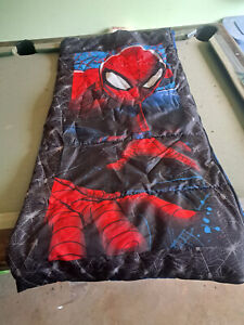 kids spiderman sleeping bag by marvel