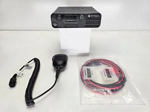 Motorola MotoTRBO XPR4350 VHF 136-174 MHz 32 Channel 45 Watt Digital - Picture 1 of 7