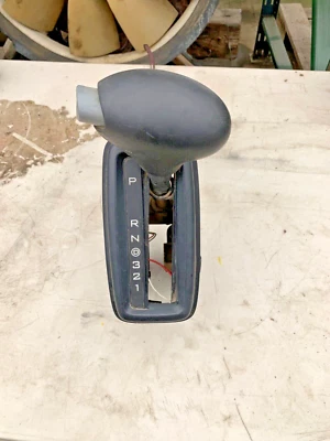 CAMBIO DE SUELO ELECTRÓNICO FORD LCF 06 A 09 BUENA VER FOTOS Foto 1 de 4