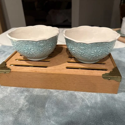 Pier 1 Imports Tazones de Encaje Sopa Cereal Azul Agua Juego de 2 Foto 1 de 3