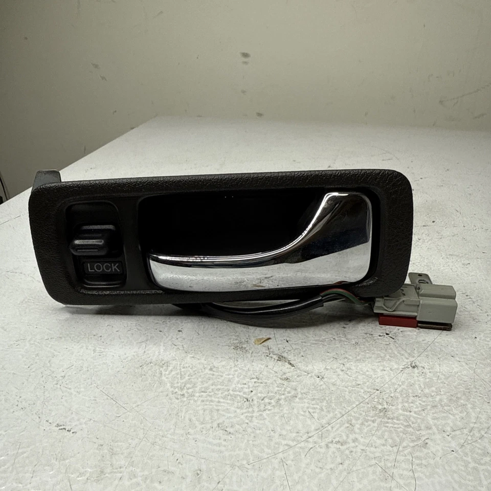 Manija de puerta interior delantera derecha OEM KA7KA8 1991-1995 Acura Legend *marrón* Foto 1 de 4