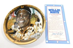 1992 Hamilton Collectors Plate  Legendary Willie Mays The Best of Baseball 391C - Picture 1 of 4