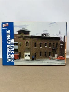 Walthers 933-3037 WESTERN AVENUE FIRE STATION Kit FREE USA SHIPPING - Picture 1 of 4