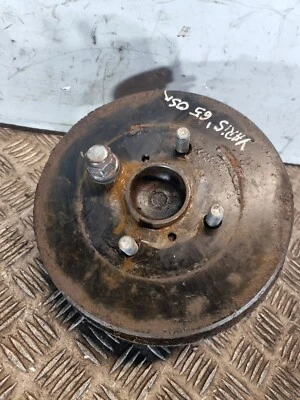 Toyota Yaris Wheel Hub OSR 2016 TOYOTA YARIS 1.3 MANUAL PETROL WHEEL HUB - Image 1 of 4