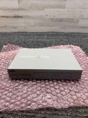 Hub apilable CentreCom 4 puertos usado MR904TX Foto 1 de 4