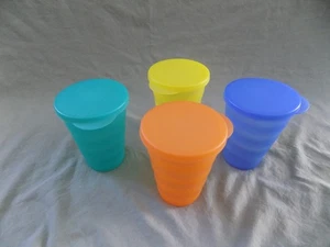 Tupperware 11 Unzen Impressionen Becher 4er Set OHNE Strohhalmlöcher flache Deckel 3218 - Bild 1 von 8