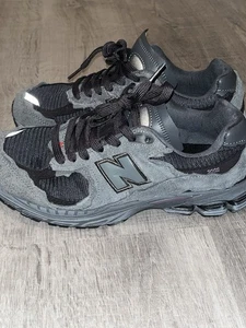 New Balance 2002r Protection Pack Suede and Mesh Sneakers - Picture 1 of 5