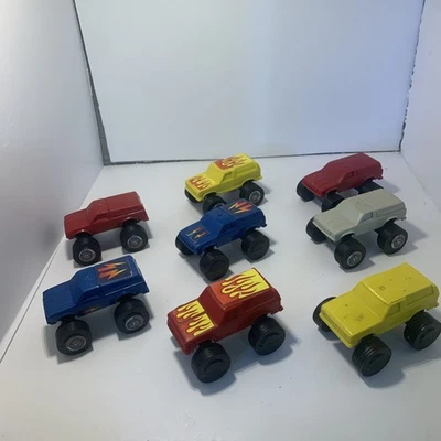 8 X Camiones de juguete de plástico Mattel 1982 vintage Ford Bronco hechos en México Foto 1 de 4