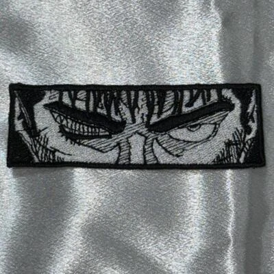Parche bordado de hierro de anime Berserk Cuts Close Up Foto 1 de 2
