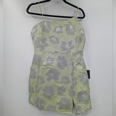 Vestido feminino Lulus novo com etiquetas alcance verde L para romance floral jacquard alça de espaguete - Imagem 1 de 4