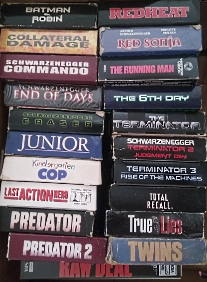 22 Arnold Schwarzenegger VHS Lot Predator 2 Commando Red Heat Sonia Terminator - Image 1 of 1
