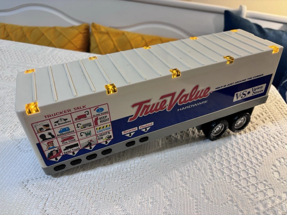 Vintage 1994 Nylint True Value Hardware Trailer Lights Sound Tested Works 18” - Image 1 of 4