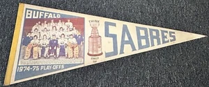 1975-1975 Buffalo Sabres Team Photo Pennant - Picture 1 of 2