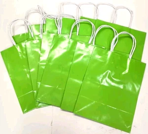 ๐ 12 Lime Green Gift Bags w/ Handles โ Solid Color โ American Greetings Party - Picture 1 of 4