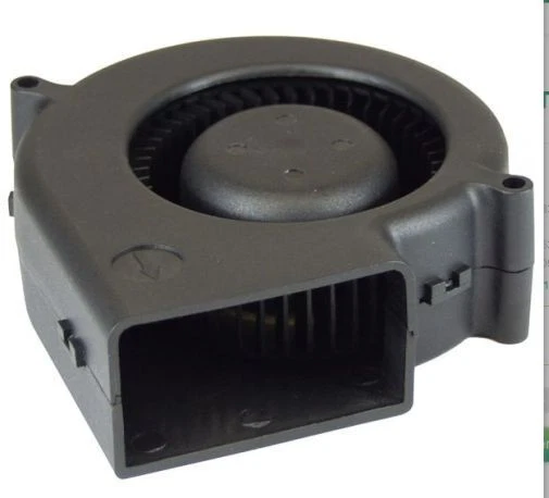 Titan Radial Lüfter 97x92x32mm B9733M12C DC 12V 2500 U/min 30dBA Kugellager 3pin - Bild 1 von 1