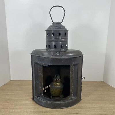 Antigua lámpara de aceite PORT de latón náutico vintage marina azul marino - sin vidrio Foto 1 de 4