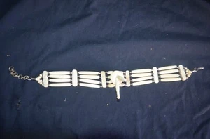 Vintage Necklace Choker Carved Native Tribal WHite - Picture 1 of 6