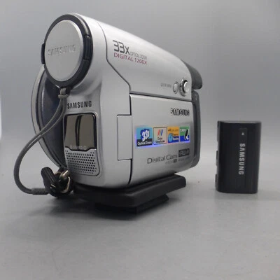 Samsung VP-DC161 Handheld DVD-RW Camcorder Silver Tested - Image 1 of 4