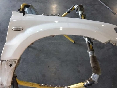 Used Front Right Fender fits: 2006 Mercury Mariner side repeater lamps Front Rig - Image 1 of 4