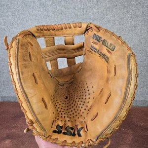 SSK CLP-25 Fully Broken In Game Ready Softball Catchers Mitt 1st Base Mitt? RHT - Picture 1 of 15