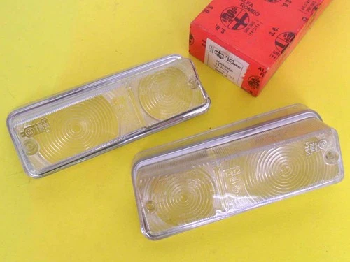 Alfa Romeo Berlina 1750, 2000, intermitente delantero lentes transparentes, derecha e izquierda, nuevo Foto 1 de 1