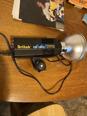 Briteck HS-1000 Professional Photography Studio Flash Light - Image 1 of 4