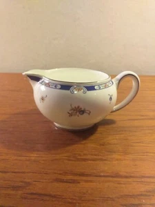 JARRA DE LECHE COLBERT WEDGWOOD - Imagen 1 de 6