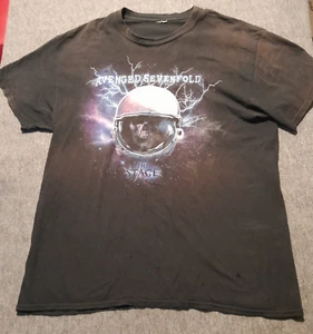 Avenged Sevenfold Mens Black 2018 World Tour Concert Shirt Size L --Fading/Holes - Picture 1 of 9