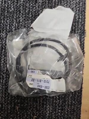  Manguera contenedor solvente lavadora parabrisas original GM 22806269 Cadillac SRX 10-16 Foto 1 de 4