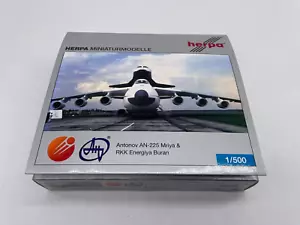 Die Cast Plane 1:500 Antonov AN-225 Mriya & RKK Energiya Buran CCCP-82060 . N1 - Picture 1 of 11