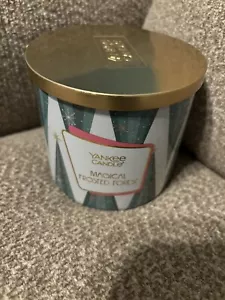 Yankee Candle Magical Frosted Forest Jar Candle w/ Metal Lid 7 oz. - Picture 1 of 3