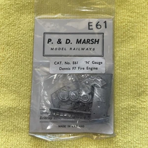 P&D Marsh N Gauge 1:148 Scale E61 Fire engine Dennis F7 kit Unbuilt Unpainted - Picture 1 of 1