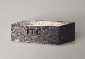 ITC Hi-Tech-Computer Advertising Pin Silver Tone 3D Rectangle (D7) - Picture 1 of 6