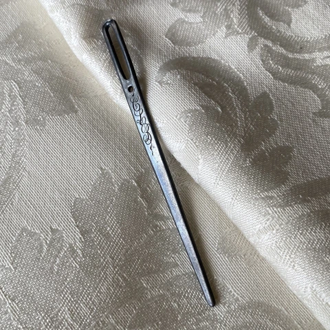 3 3/8" Antique Victorian Wilcox-Roth Co. Sterling Silver Bodkin Threader Needle Cover