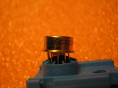 VCF320BM новый из старых запасов от Burr-Brown - Изображение 1 из 2