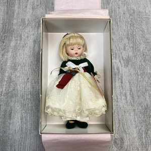 MUÑECA NAVIDAD MADAME ALEXANDER MERRILEE LENOX 40965 8" RETIRADA NUEVA EN CAJA CON ETIQUETAS DE CAJA - Imagen 1 de 9