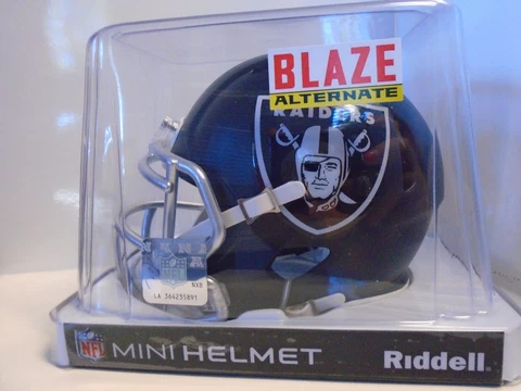Oakland Raiders NFL Riddell Blaze Alternate Mini Helmet Date Code July 2017Rare Cover