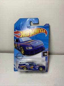 2020 Hot Wheels HW RACE TEAM 2/5 2010 Chevy Impala 209/250 (Blue) - Picture 1 of 2