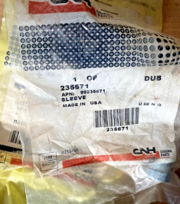 OEM Case New Holland Hydraulic Sleeve 235671 (QTY 2) - Image 1 of 2