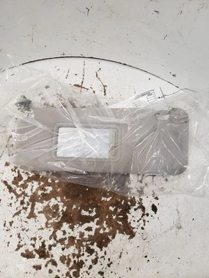Driver Left Sun Visor Without Roof  ab  Fits 05-06 SCION TC 1425732 Foto 1 de 4