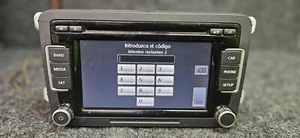 VOLKSWAGEN JETTA AM/FM/CD PLAYER RADIO RECEIVER 5C6035180 - Picture 1 of 3